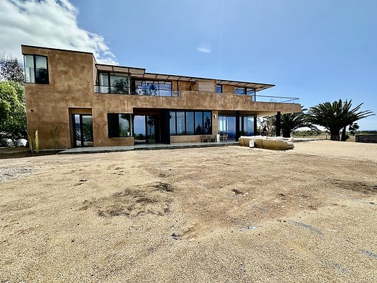 WESTSIDE LOCATIONS 229