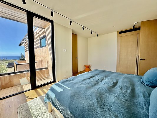 WESTSIDE LOCATIONS 225