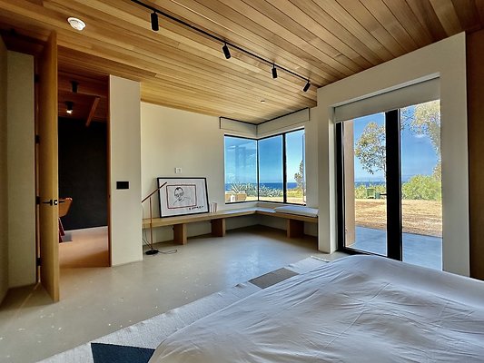 WESTSIDE LOCATIONS 181