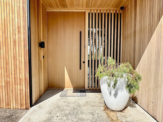 WESTSIDE LOCATIONS 8