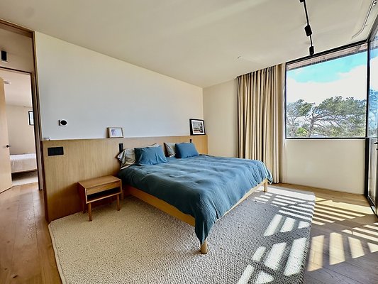 WESTSIDE LOCATIONS 223