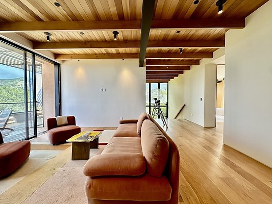 WESTSIDE LOCATIONS 194