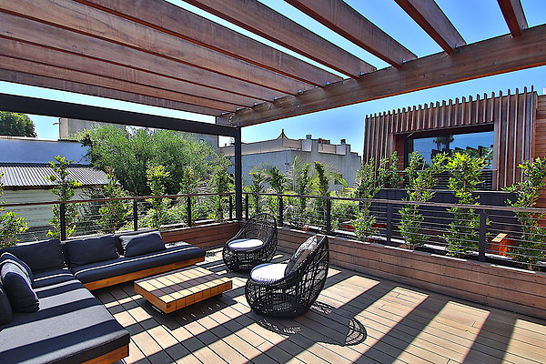 WESTSIDE LOCATIONS  105