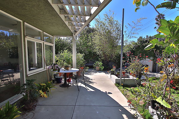 WESTSIDE LOCATIONS  64