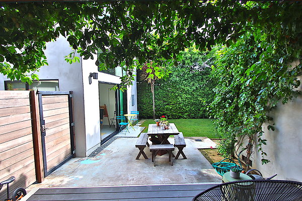 WESTSIDE LOCATIONS  68
