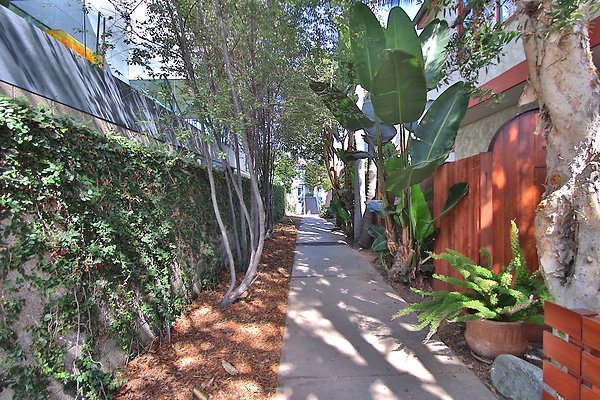WESTSIDE LOCATIONS  82