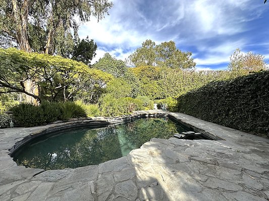 WESTSIDE LOCATIONS  61