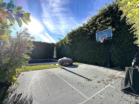 WESTSIDE LOCATIONS  90