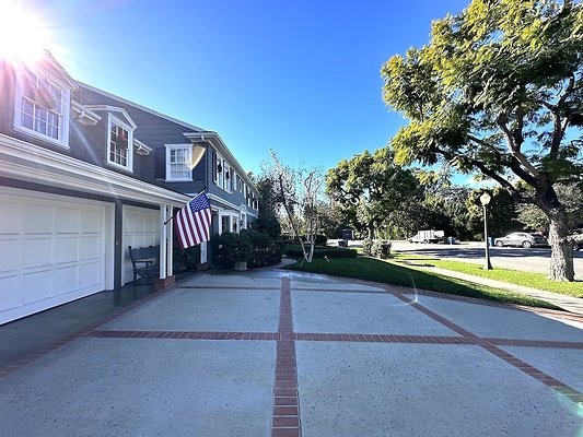 WESTSIDE LOCATIONS  129