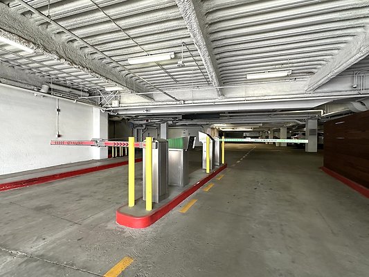WESTSIDE LOCATIONS  372