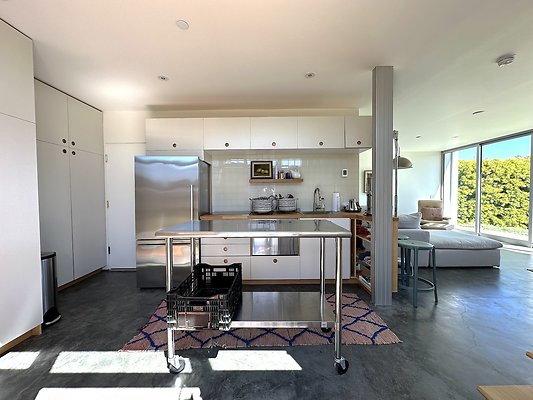 WESTSIDE LOCATIONS  123