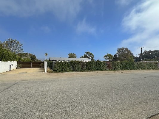 WESTSIDE LOCATIONS 332