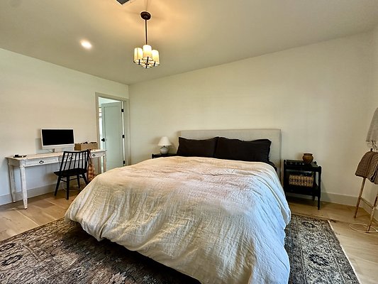 WESTSIDE LOCATIONS 129