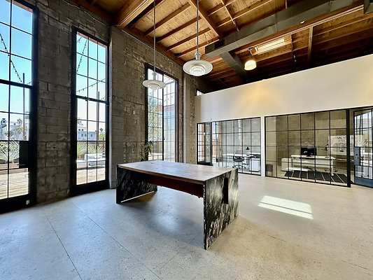 WESTSIDE LOCATIONS 124
