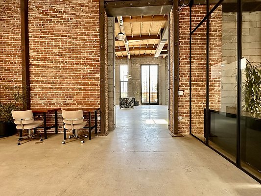 WESTSIDE LOCATIONS 115