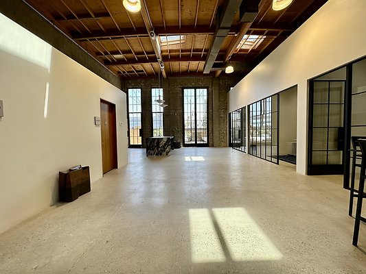 WESTSIDE LOCATIONS 116