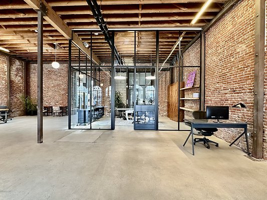 WESTSIDE LOCATIONS 105