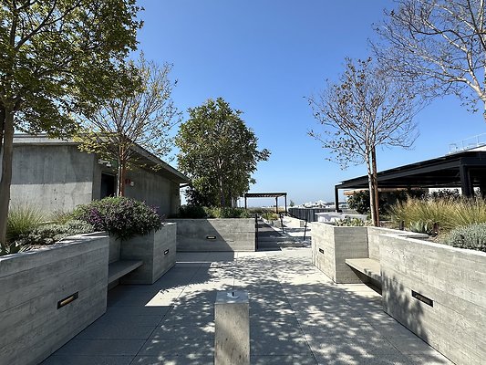 WESTSIDE LOCATIONS 178