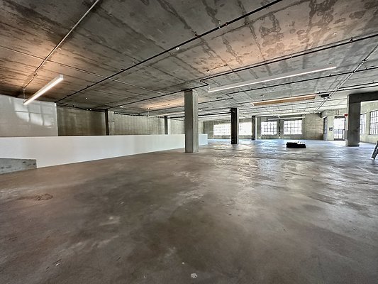 WESTSIDE LOCATIONS 32