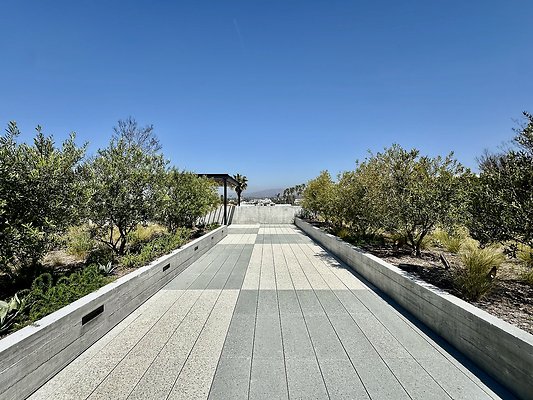 WESTSIDE LOCATIONS 165