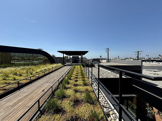 WESTSIDE LOCATIONS 333