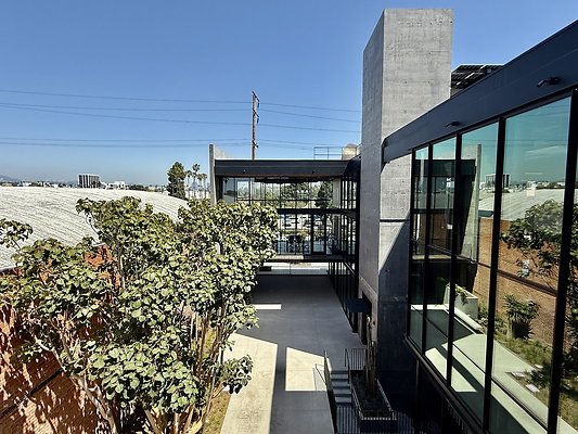 WESTSIDE LOCATIONS 297