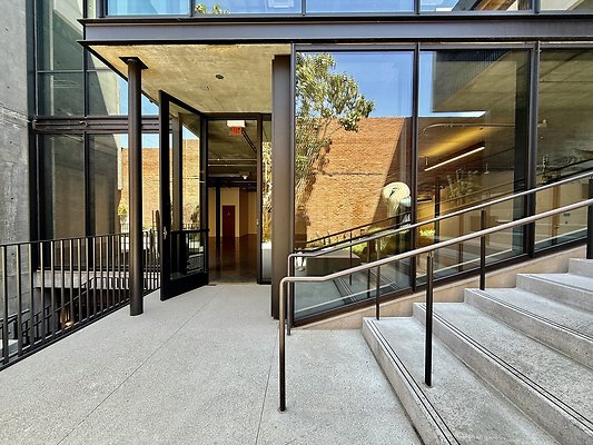 WESTSIDE LOCATIONS 302