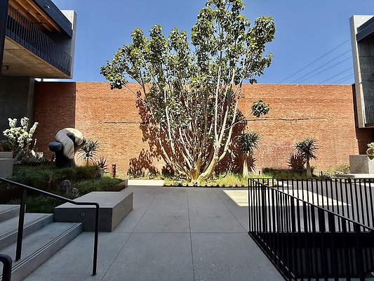WESTSIDE LOCATIONS 186