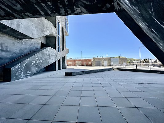 WESTSIDE LOCATIONS 225