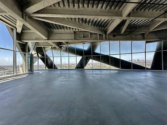 WESTSIDE LOCATIONS 305