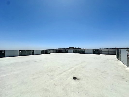 WESTSIDE LOCATIONS 372