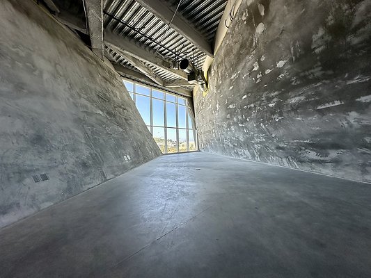 WESTSIDE LOCATIONS 258