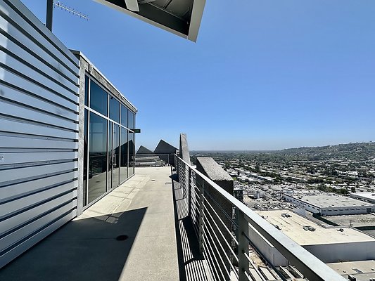 WESTSIDE LOCATIONS 365