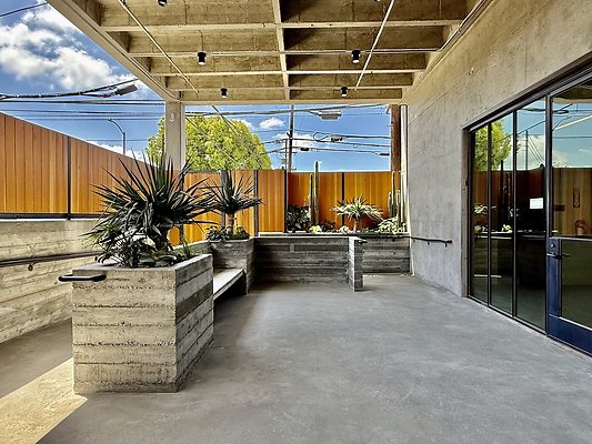 WESTSIDE LOCATIONS 77