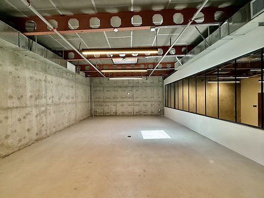 WESTSIDE LOCATIONS 129
