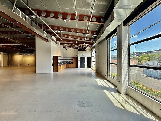 WESTSIDE LOCATIONS 121