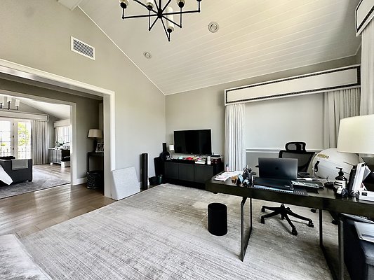 WESTSIDE LOCATIONS 210