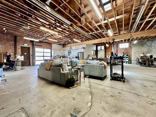 WESTSIDE LOCATIONS 24