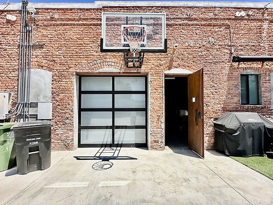 WESTSIDE LOCATIONS 39