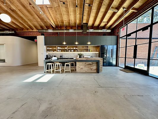 WESTSIDE LOCATIONS 76