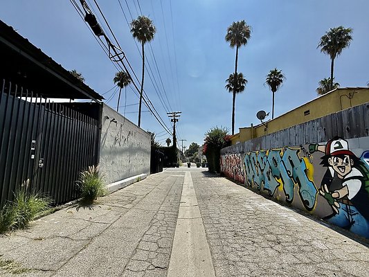 WESTSIDE LOCATIONS 105