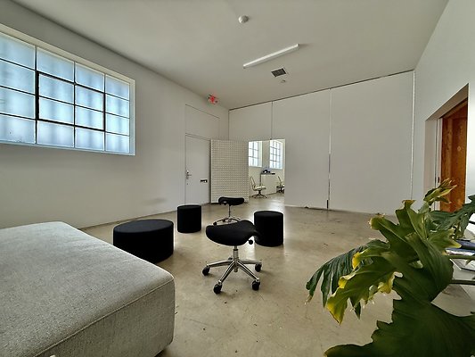 WESTSIDE LOCATIONS 87
