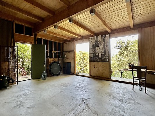 WESTSIDE LOCATIONS 160