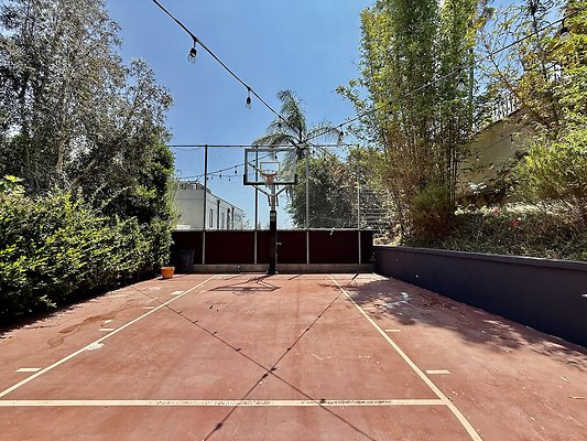 WESTSIDE LOCATIONS 207