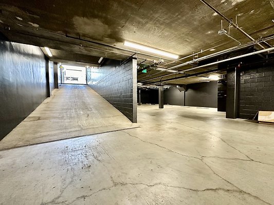 WESTSIDE LOCATIONS 386