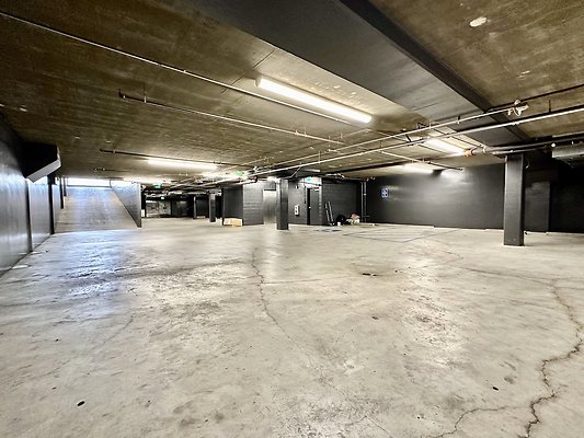 WESTSIDE LOCATIONS 383