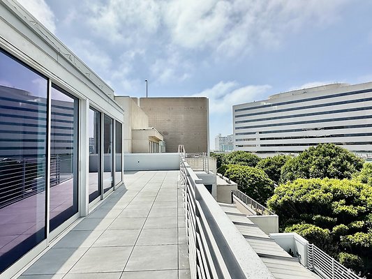 WESTSIDE LOCATIONS 360