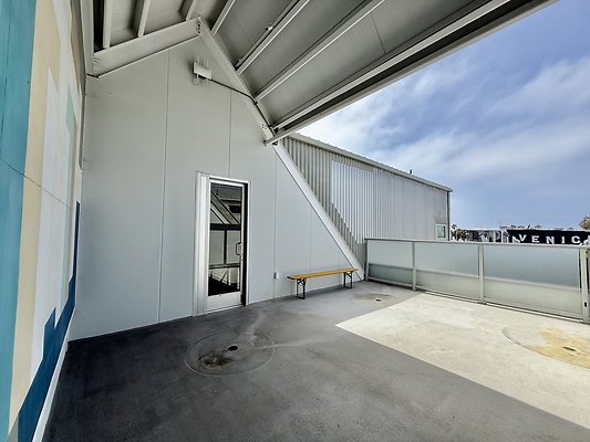 WESTSIDE LOCATIONS 122