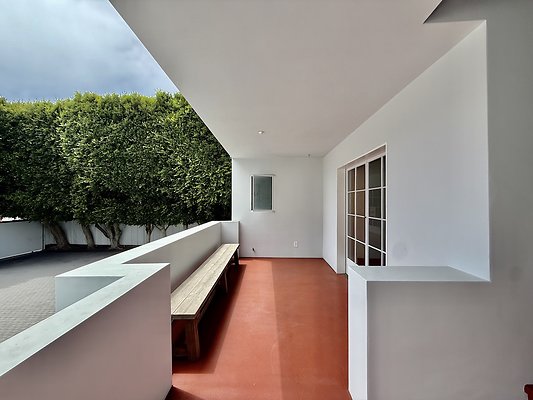 WESTSIDE LOCATIONS 156