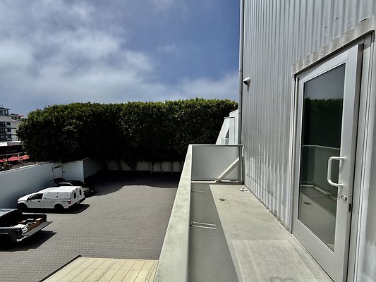 WESTSIDE LOCATIONS 115